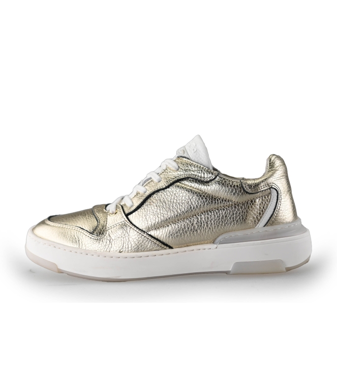 AQA Sneaker
