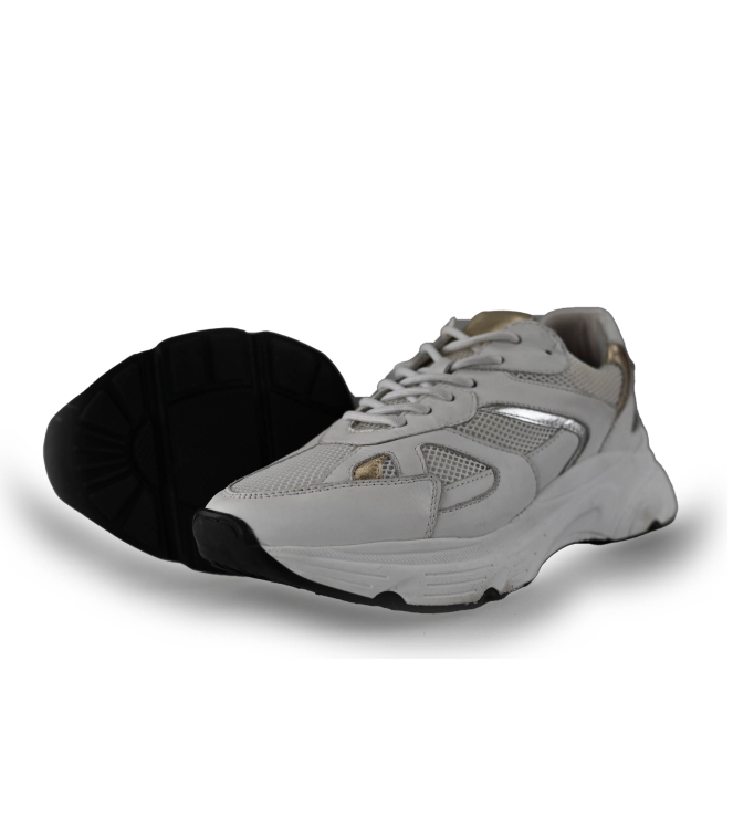 Omoda Sneaker