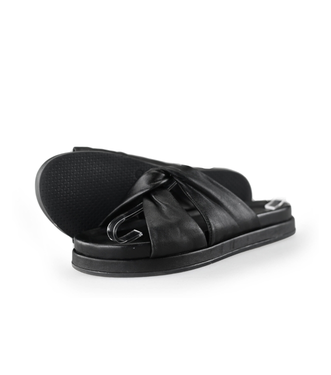 Blasz Flip-Flops