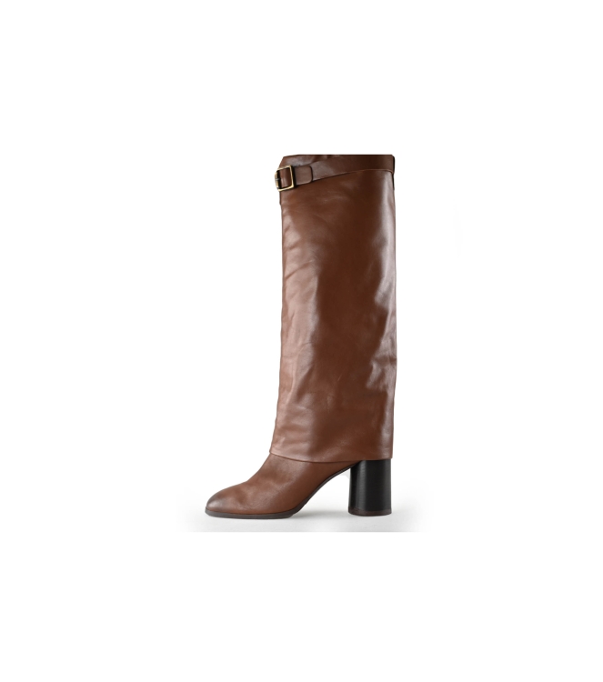 Lina Locchi Stiefel