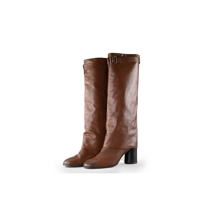 Lina Locchi Stiefel