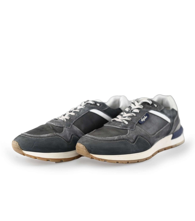 Australian Sneaker