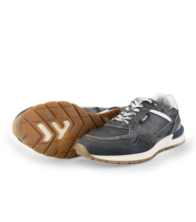 Australian Sneaker