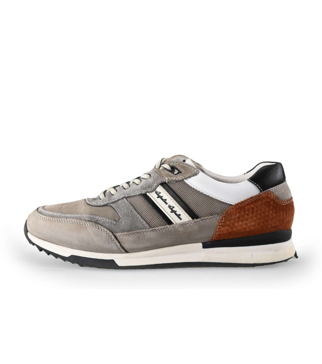 Australian Sneaker