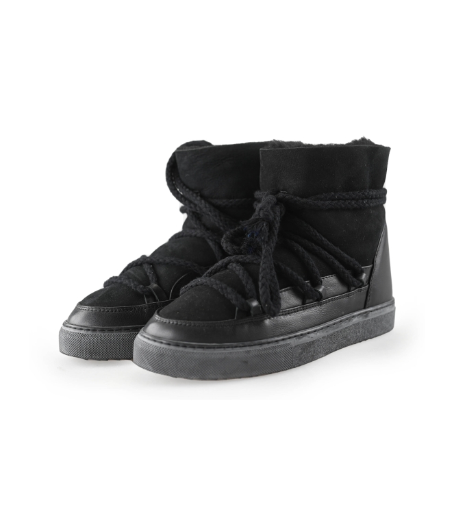 Inuikii Stiefel