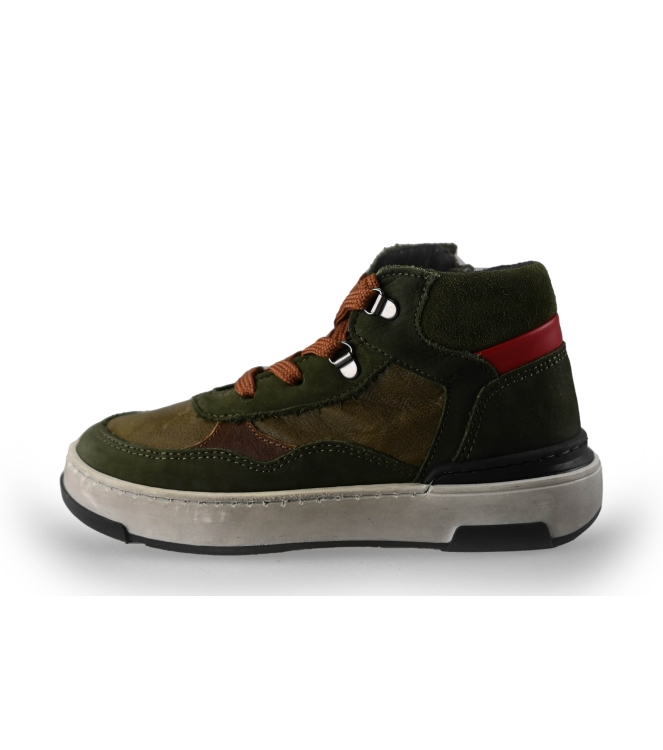 Hohe Sneaker