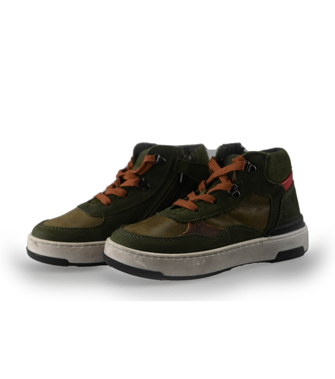 Hohe Sneaker