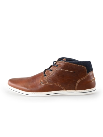 Schnürschuhe