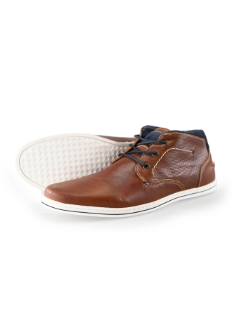 Schnürschuhe