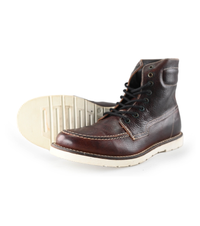 Schnürstiefel