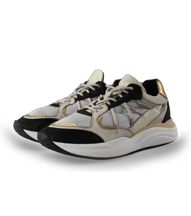 Sub55 Sneaker