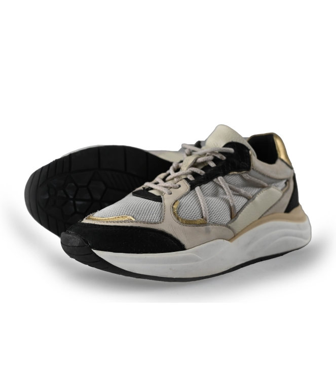 Sub55 Sneaker