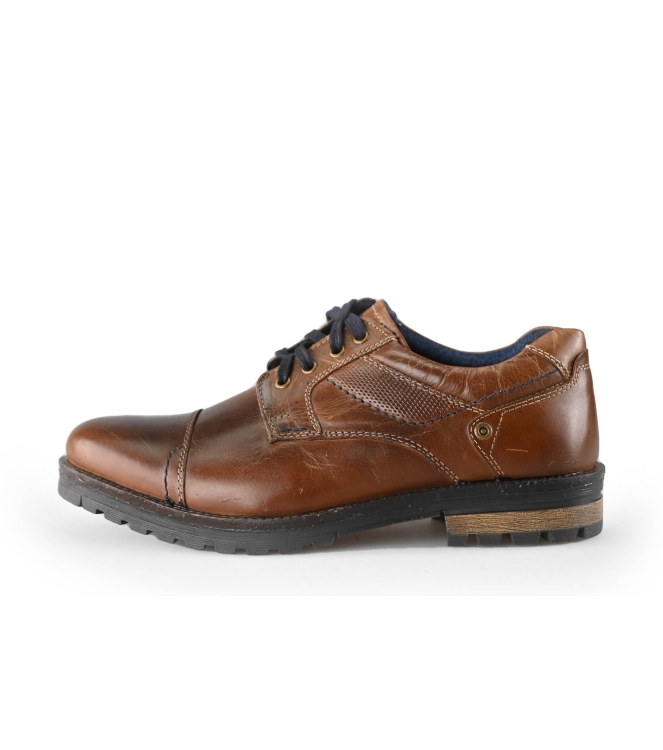 Schnürschuhe