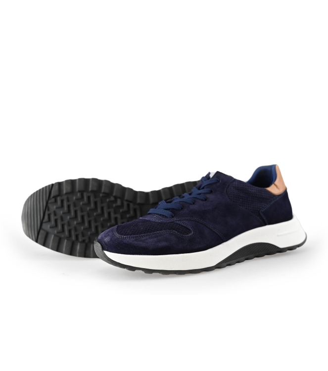 No Stress Sneaker