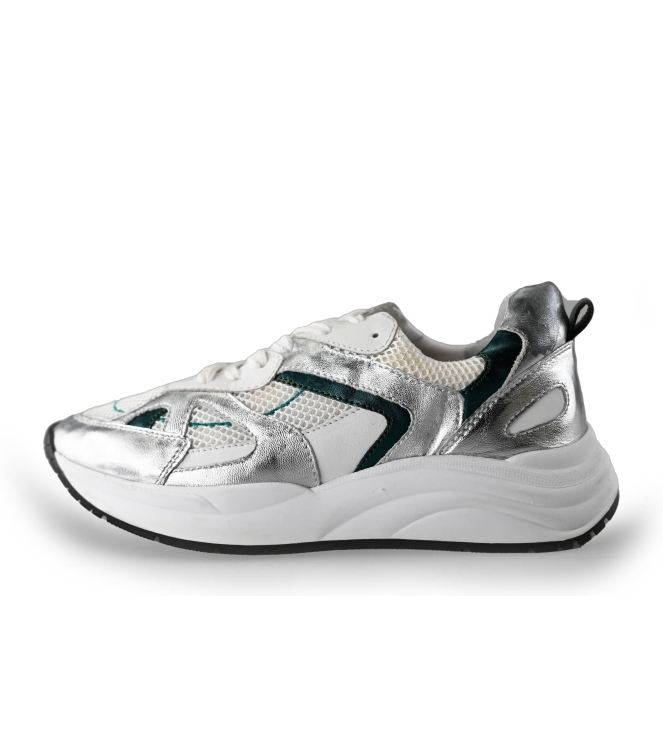 Sacha Sneaker