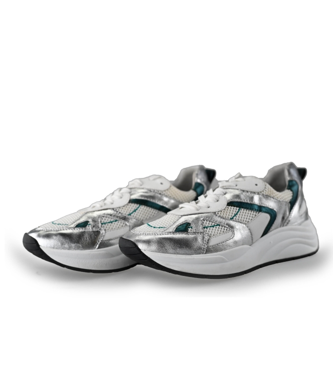 Sacha Sneaker