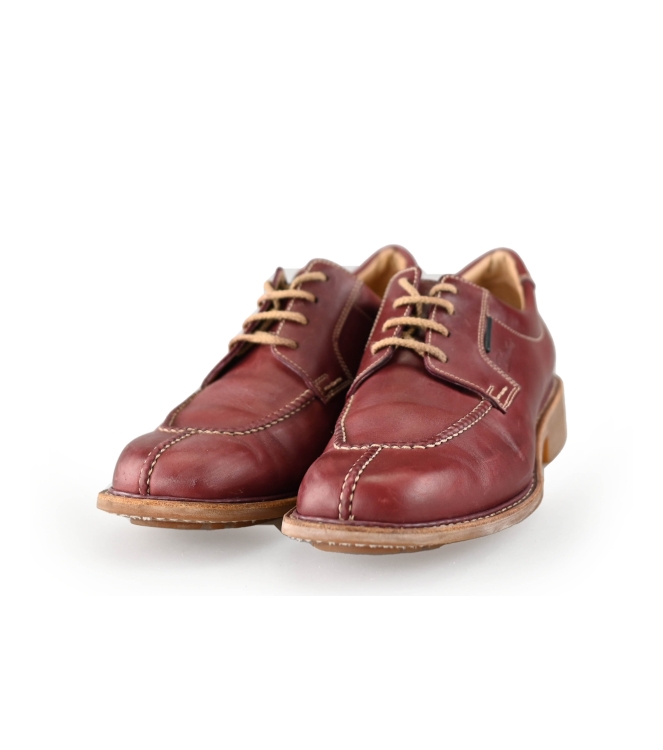Schnürschuhe