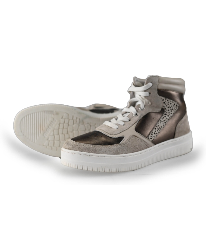 Maruti Sneaker