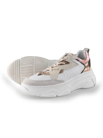 Red-Rag Sneaker
