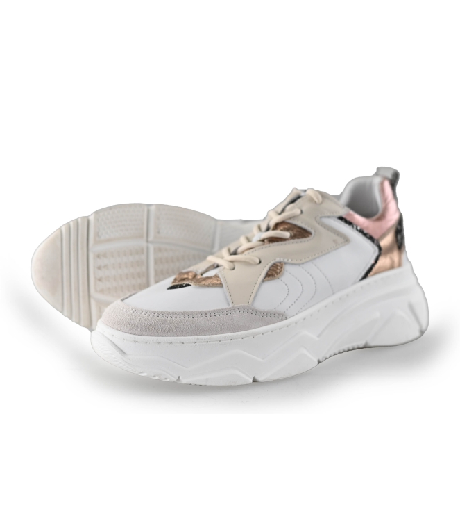 Red-Rag Sneaker