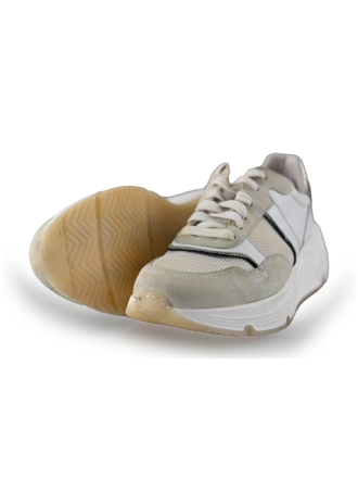 AQA Sneaker