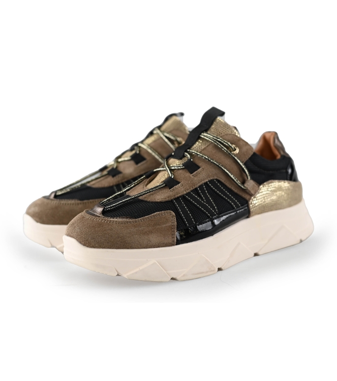 Tango Sneaker