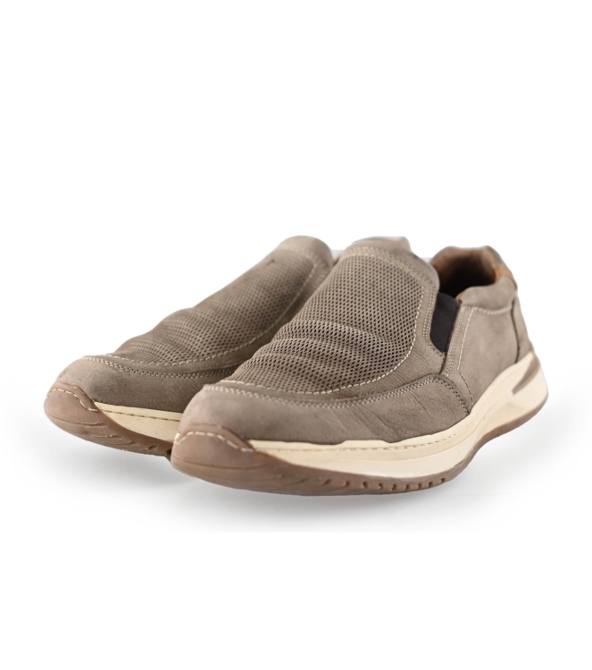 Outfielder Slip-ons