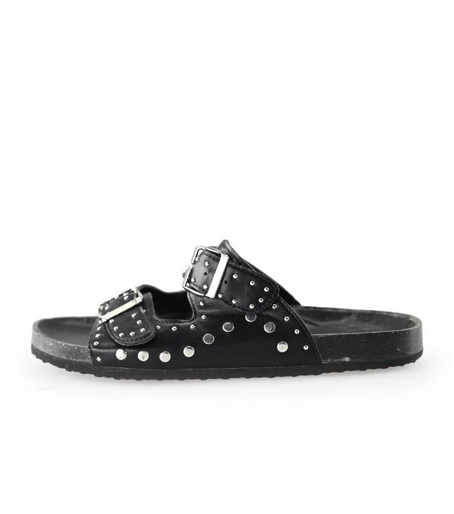 Ann Rocks Flip-Flops