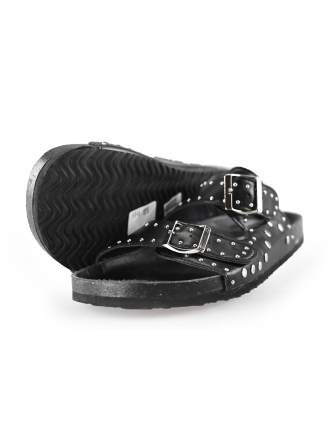 Ann Rocks Flip-Flops
