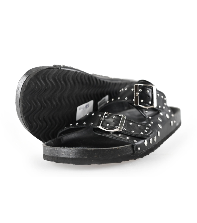 Ann Rocks Flip-Flops