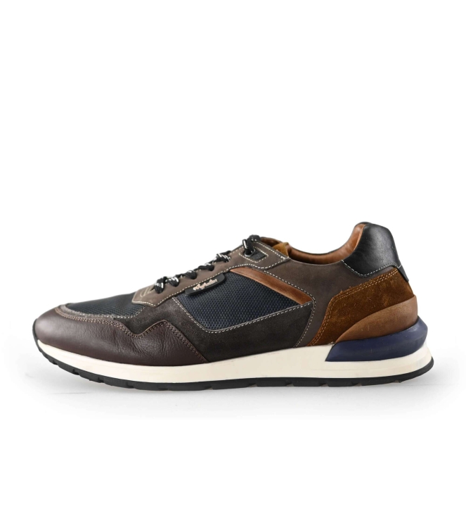 Australian Sneaker