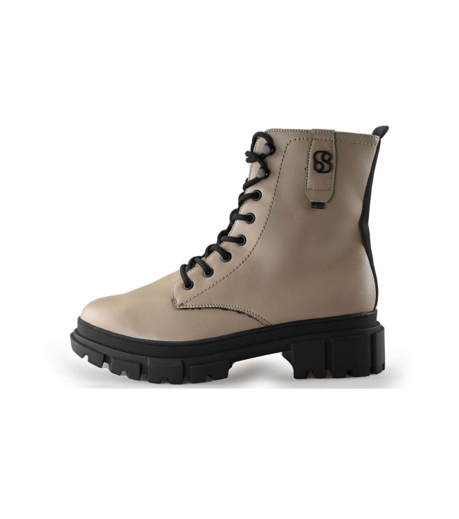 s. Oliver Schnürstiefel