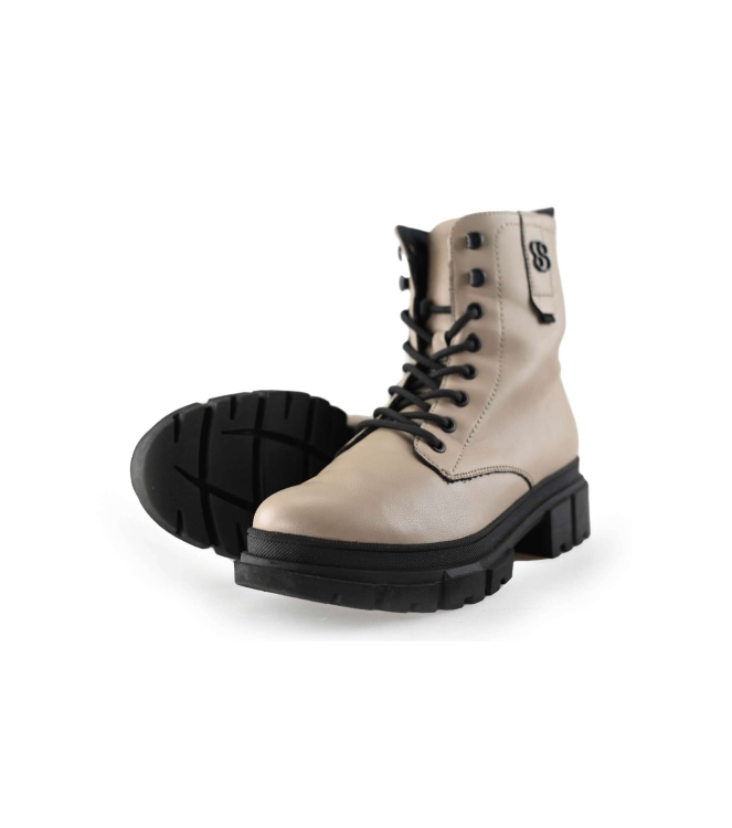 s. Oliver Schnürstiefel