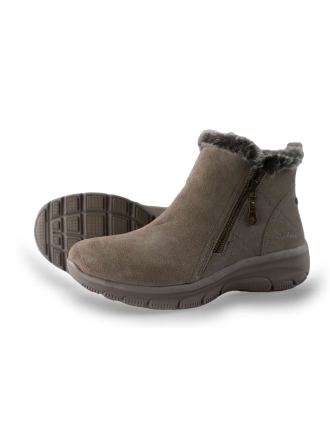 Skechers Slip-ons