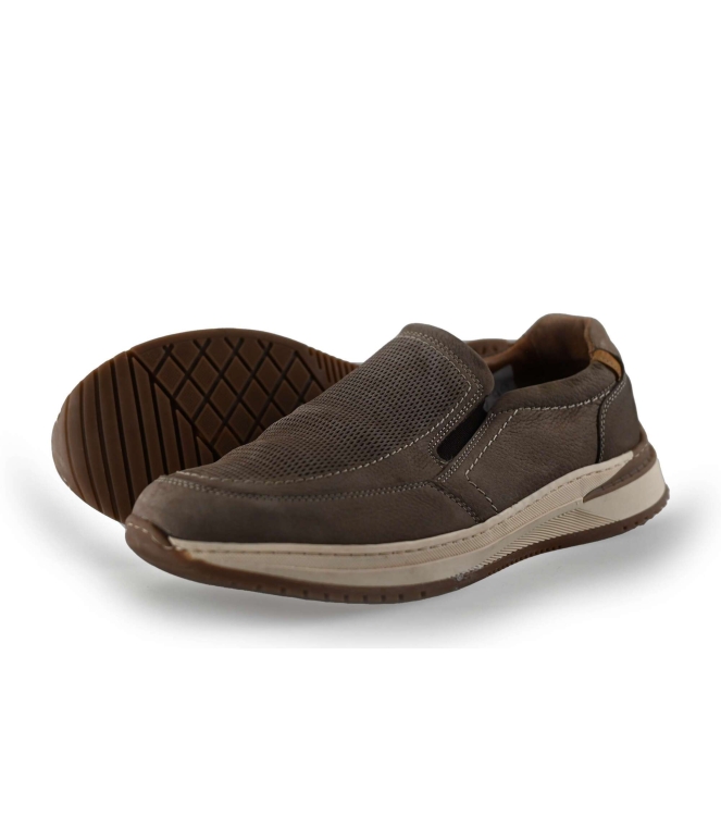 Outfielder Slip-ons