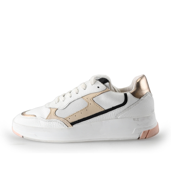 Omoda Sneaker