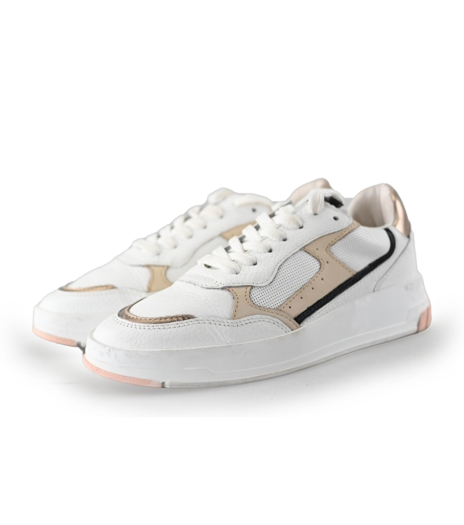 Omoda Sneaker