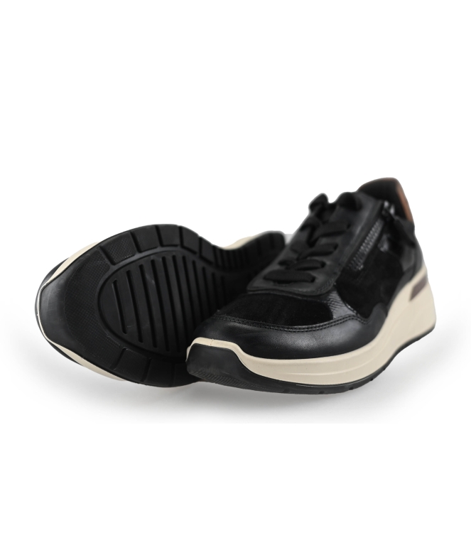 Ara Sneaker