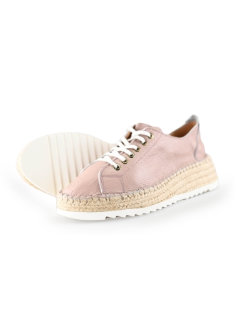DSTRCT Sneaker