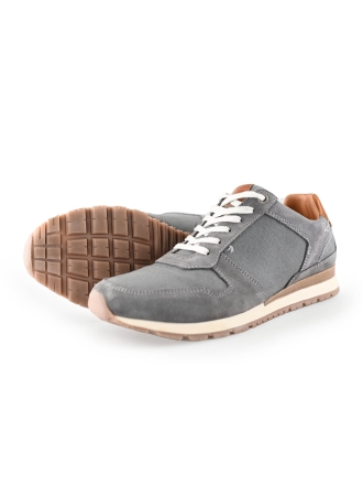 Travelin Sneaker