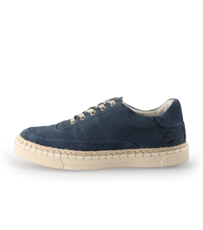Travelin Sneaker