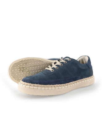 Travelin Sneaker