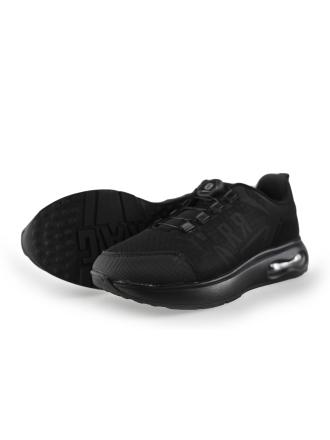 Red-Rag Sneaker