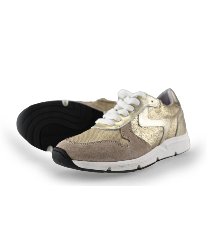 DSTRCT Sneaker