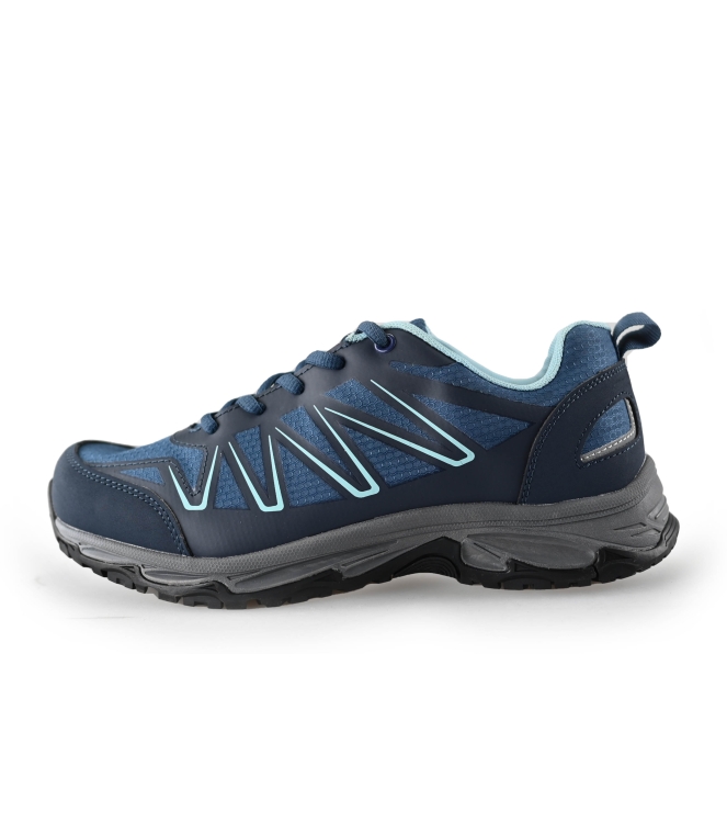 Travelin Sneaker