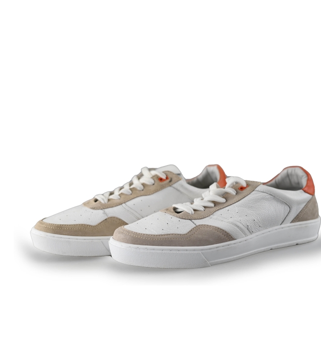 Vertice Sneaker