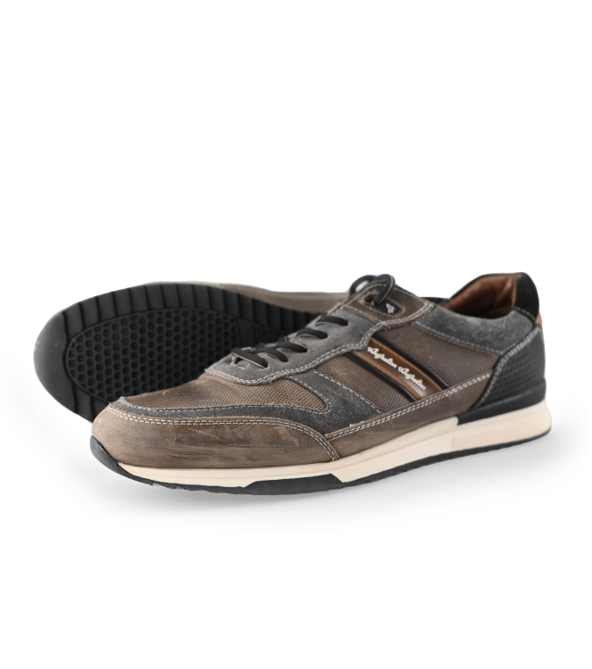 Australian Sneaker
