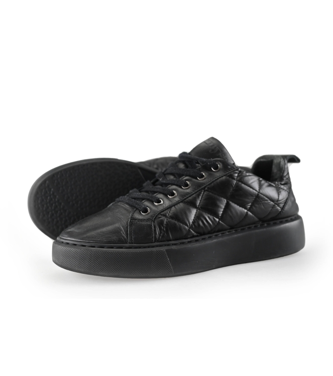 Mysa Sneaker
