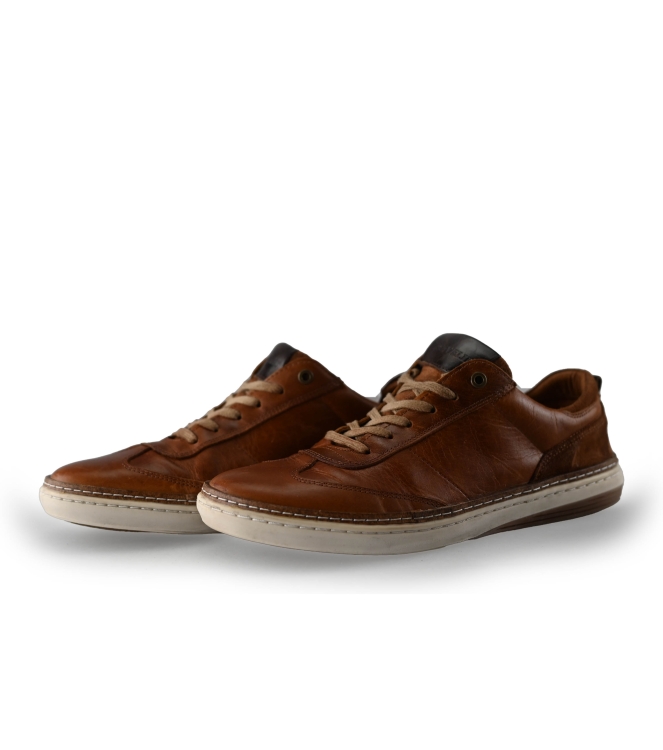 Travelin Sneaker