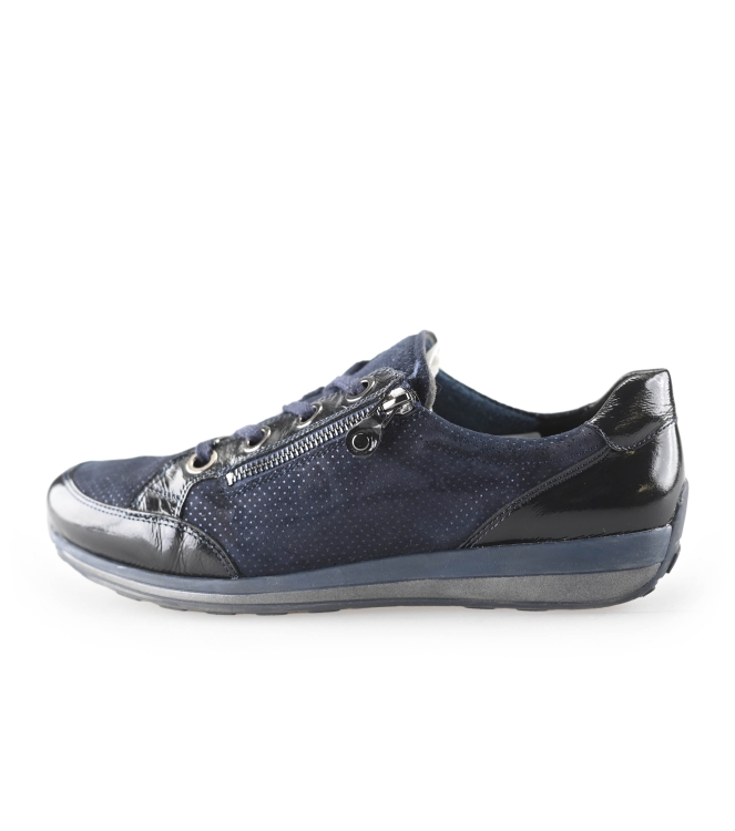 Ara Sneaker